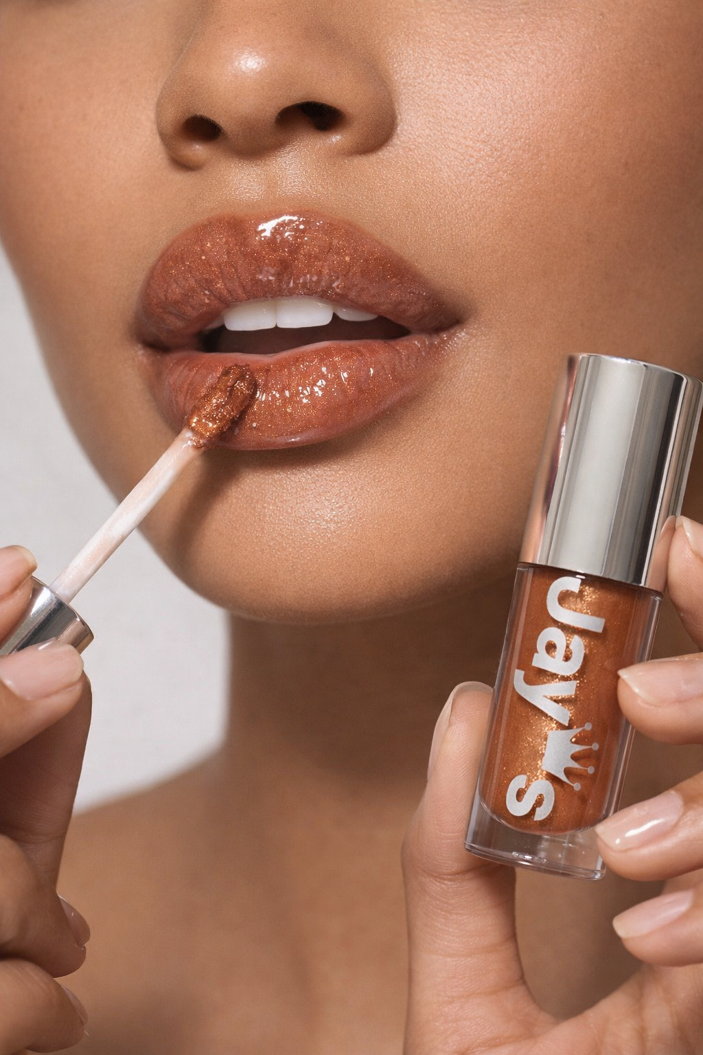 Cocoa Glow Lipgloss